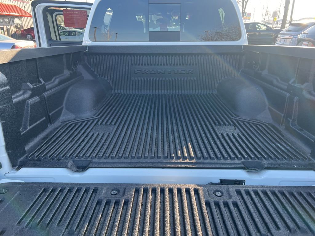 Certified 2024 Nissan Frontier PRO-4X w/ Technology Package image 12