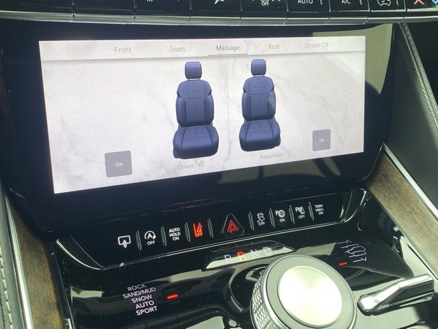 New 2024 Jeep Grand Wagoneer Series I w/ HD Trailer Tow Package image 25