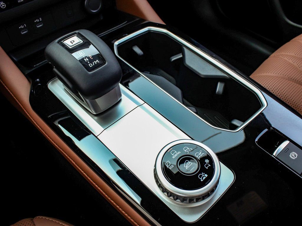 New 2025 Mitsubishi Outlander SEL image 26