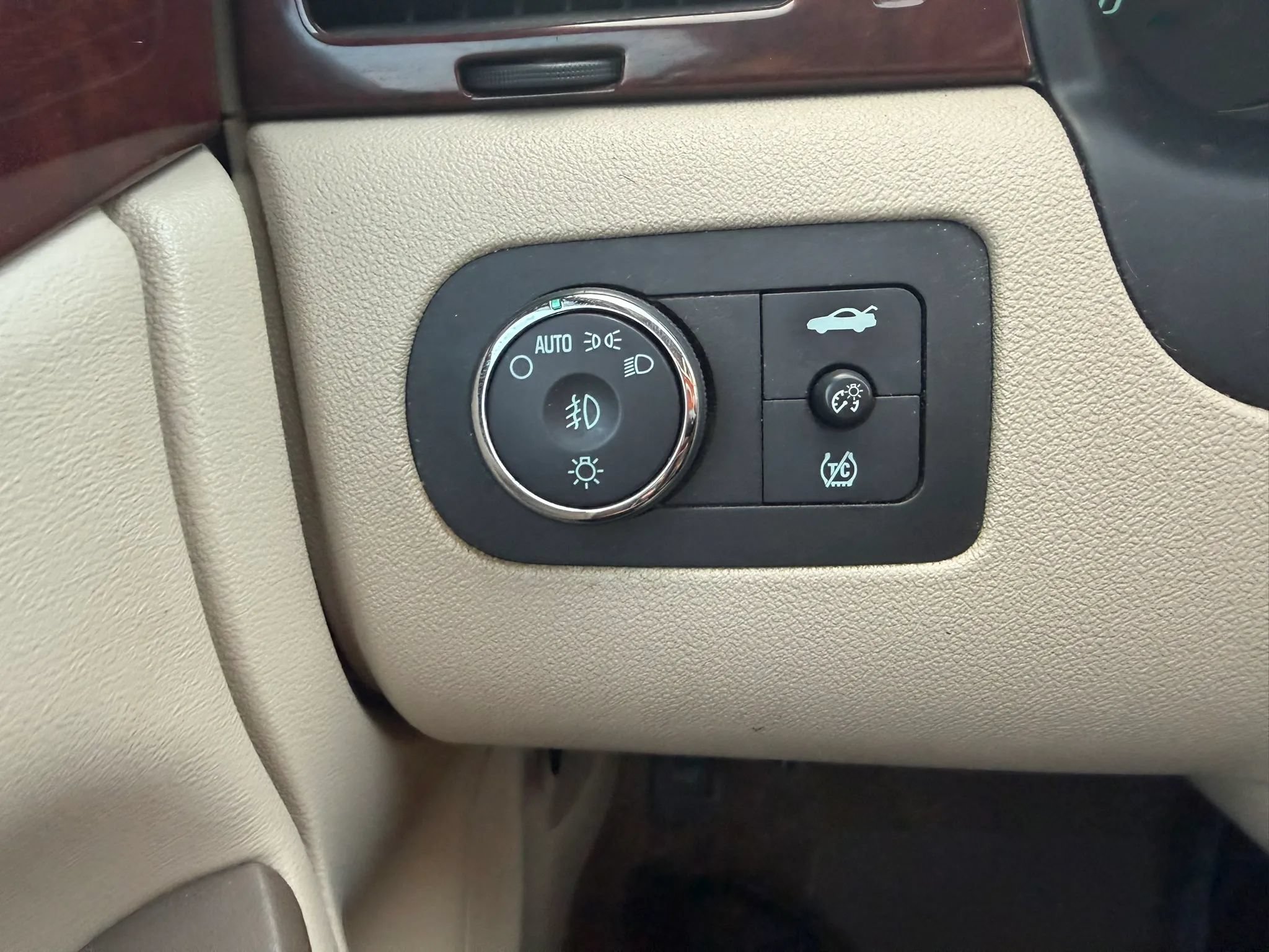Used 2007 Chevrolet Impala LT FWD image 23