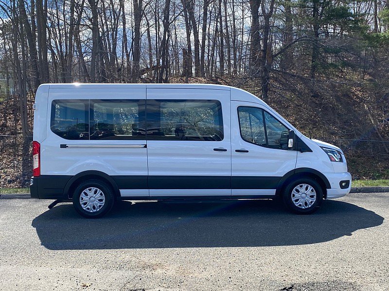 Used 2023 Ford Transit 350 XLT image 5