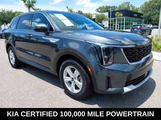 Certified 2024 Kia Sorento LX FWD image 3