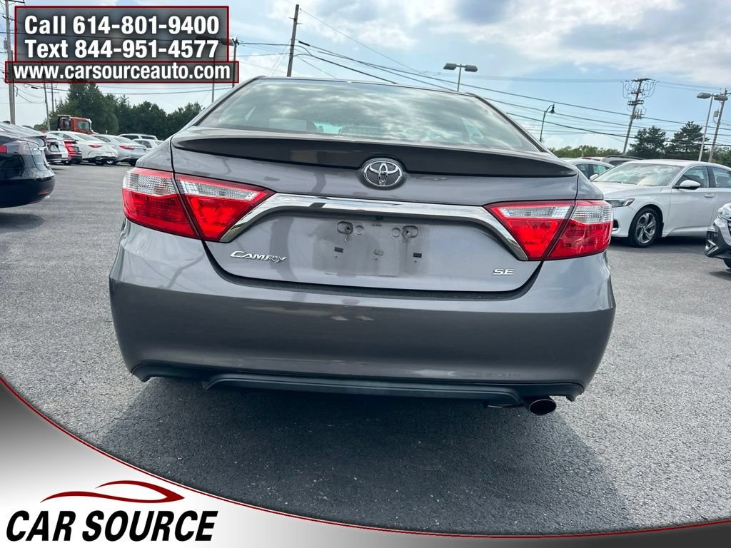Used 2016 Toyota Camry SE FWD image 5