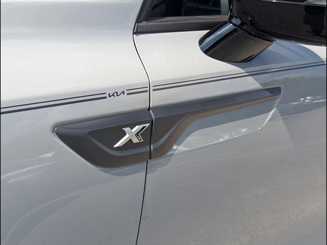 Certified 2022 Kia Sorento S w/ Panoramic Sunroof Package AWD/4WD image 18