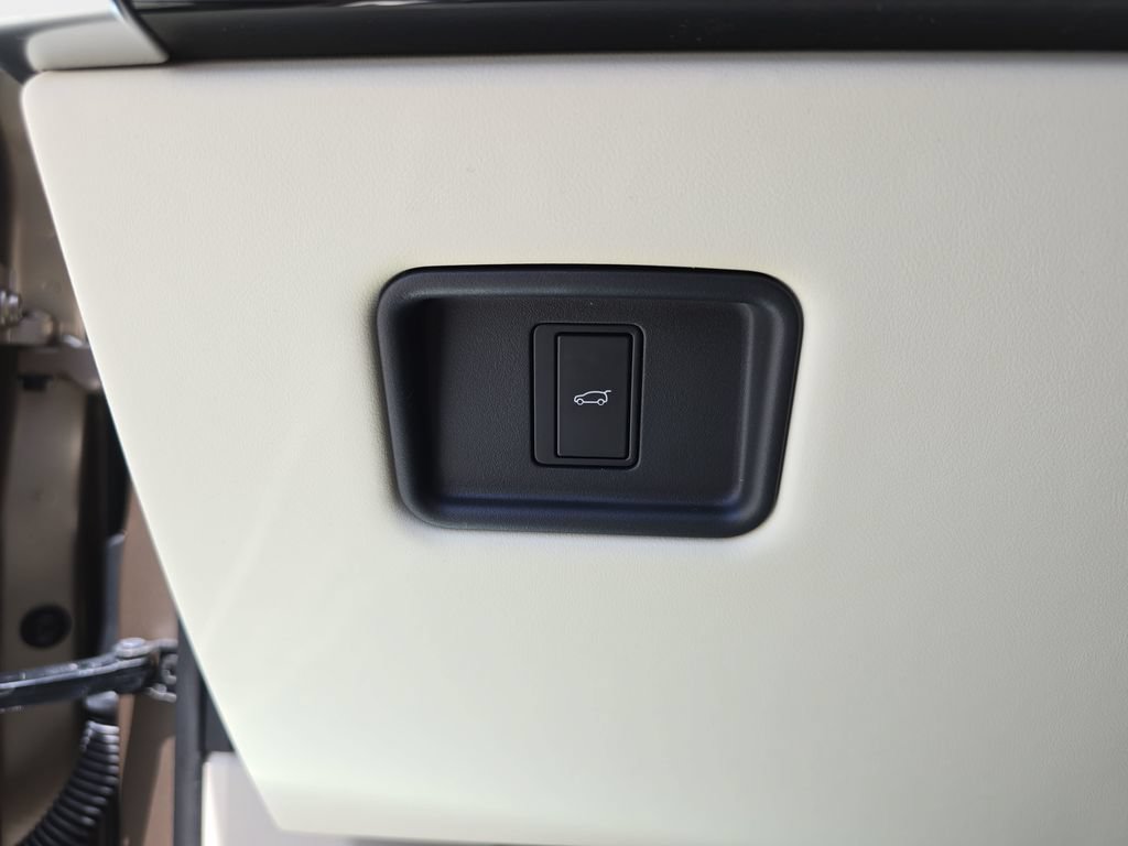 New 2026 Land Rover Range Rover SE AWD/4WD image 27
