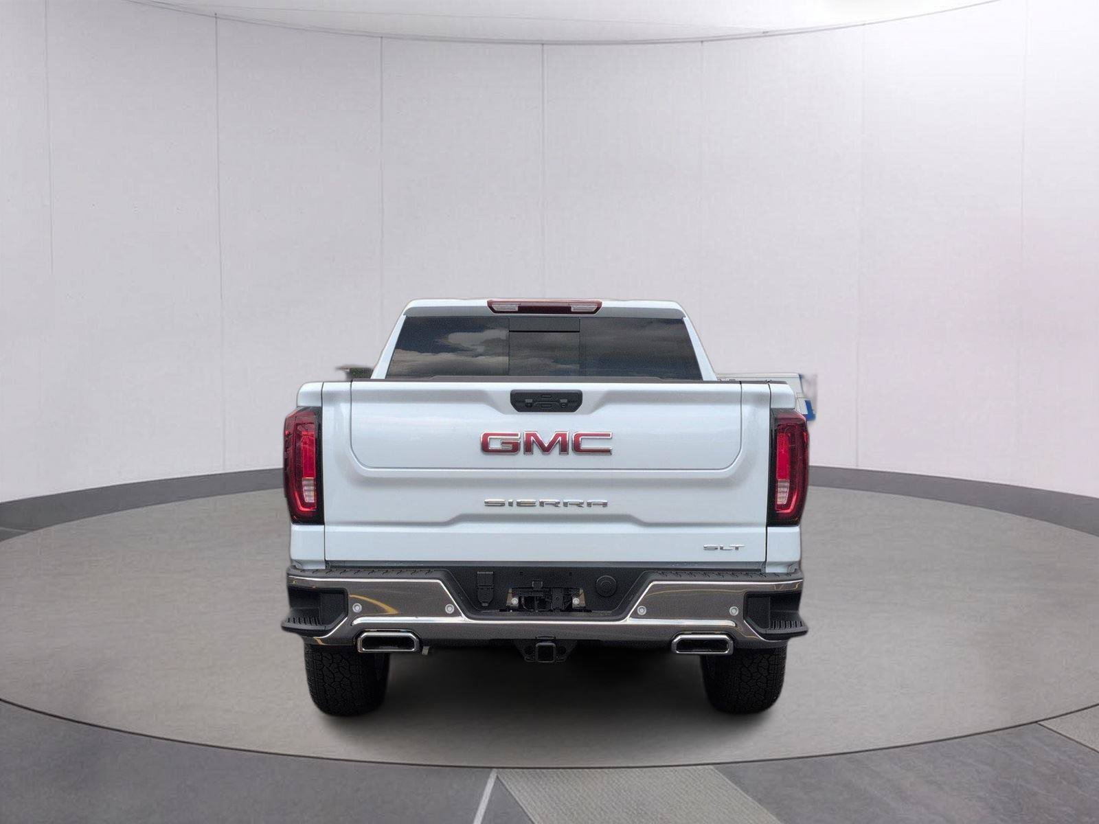 New 2026 GMC Sierra 1500 SLT w/ SLT Premium Plus Package AWD/4WD image 4