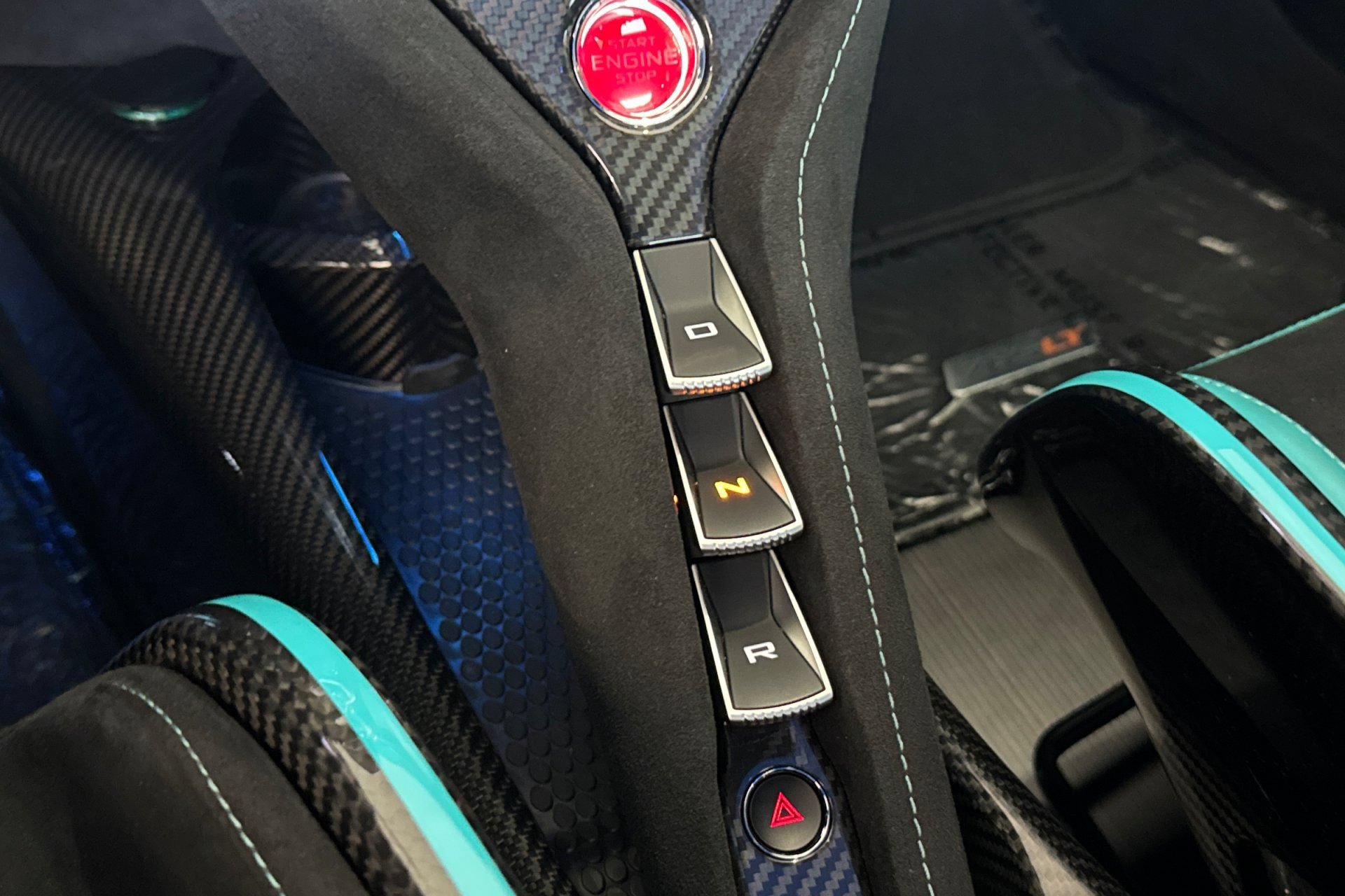 Used 2022 McLaren 765LT RWD image 25