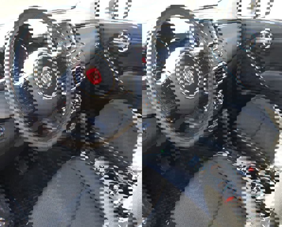 Used 2017 FIAT 500X Trekking image 11