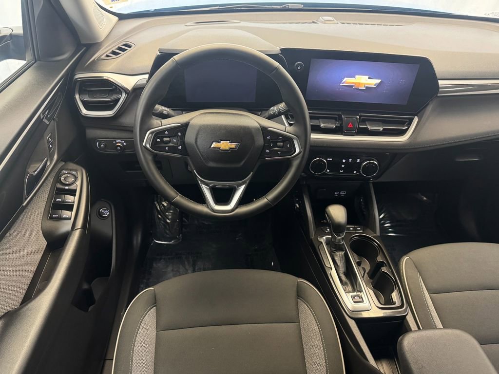Certified 2024 Chevrolet TrailBlazer LT w/ Convenience Package image 11