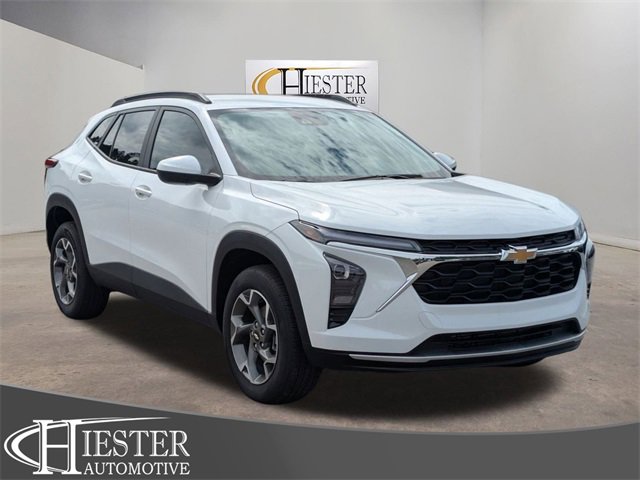 New 2025 Chevrolet Trax LT w/ Driver Confidence Package
