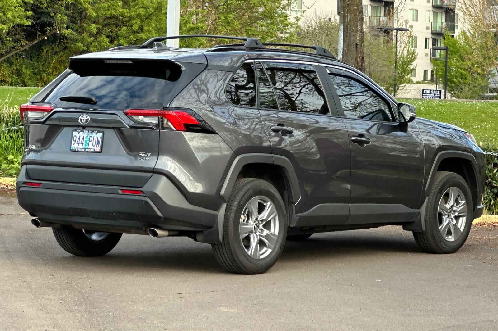 Used 2024 Toyota RAV4 XLE w/ Convenience Package image 2