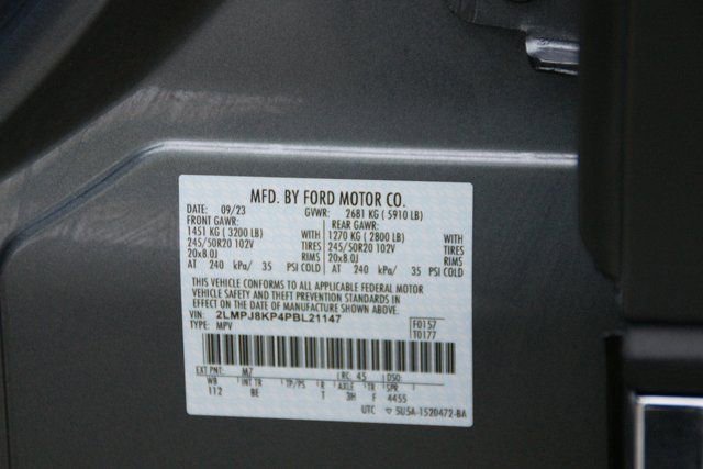 Used 2023 Lincoln Nautilus Reserve w/ Equipment Group 201A image 42