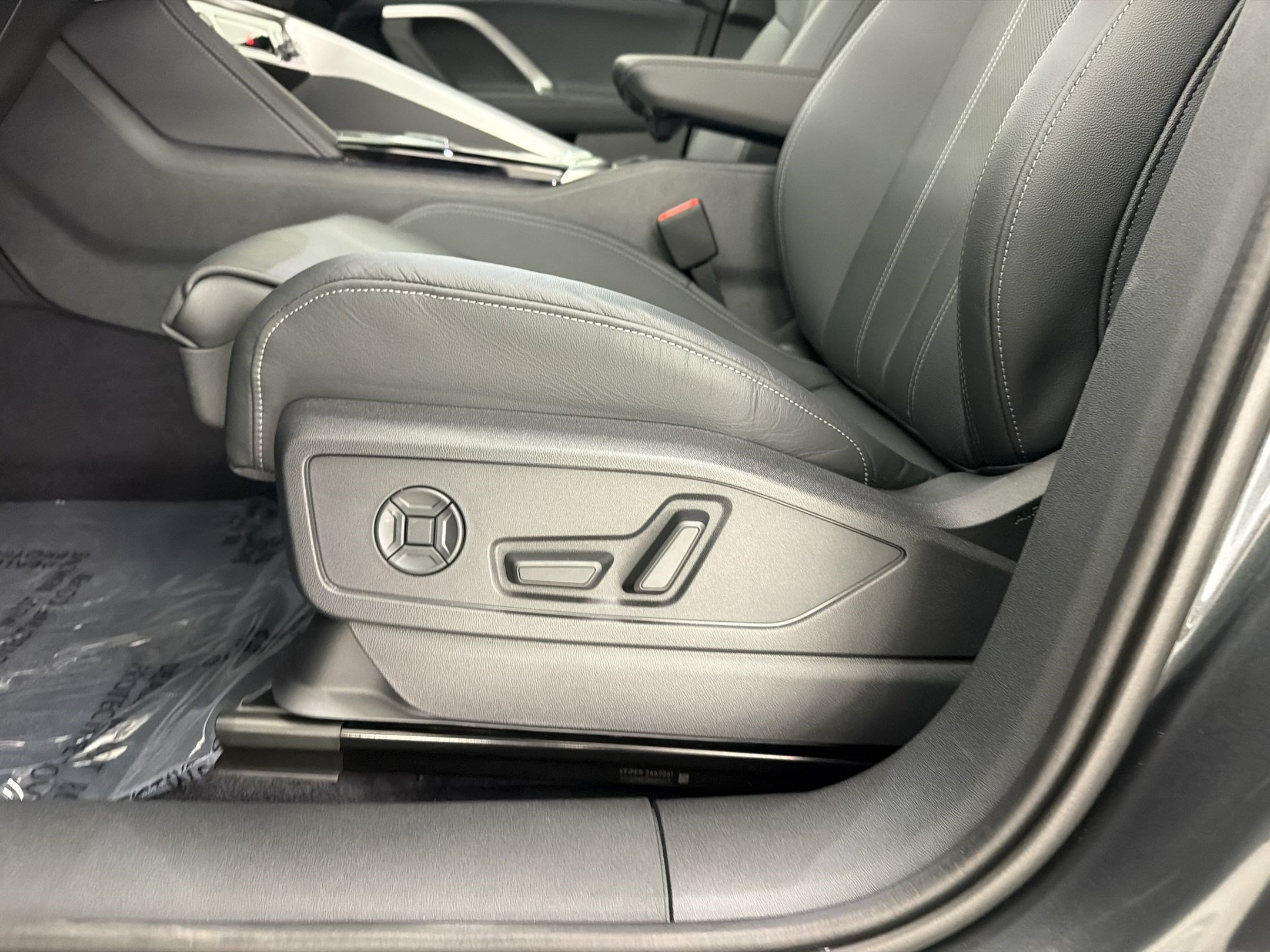 New 2026 Audi Q5 Premium Plus AWD/4WD image 15