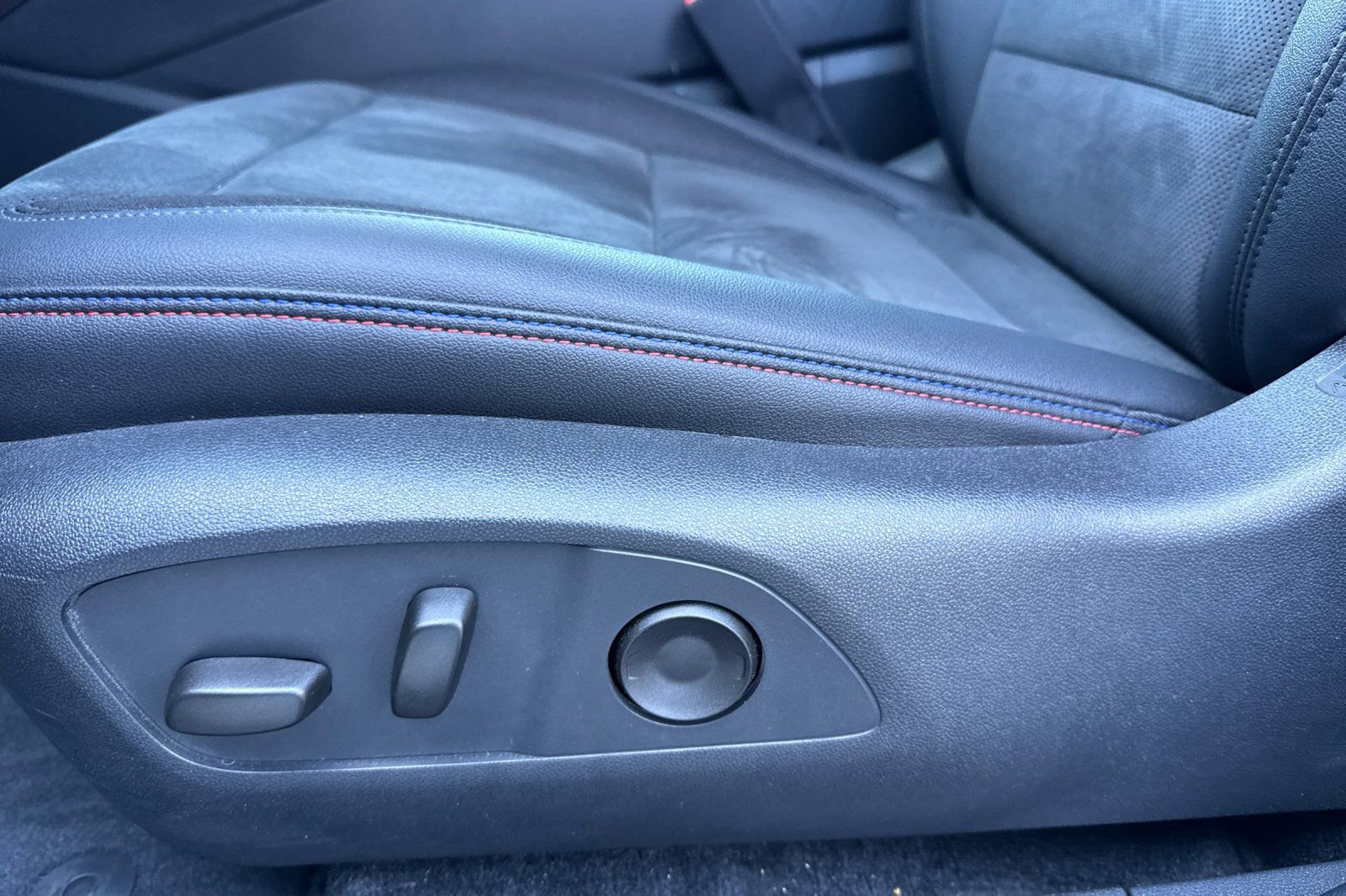 Used 2026 Chevrolet Blazer EV RS image 14