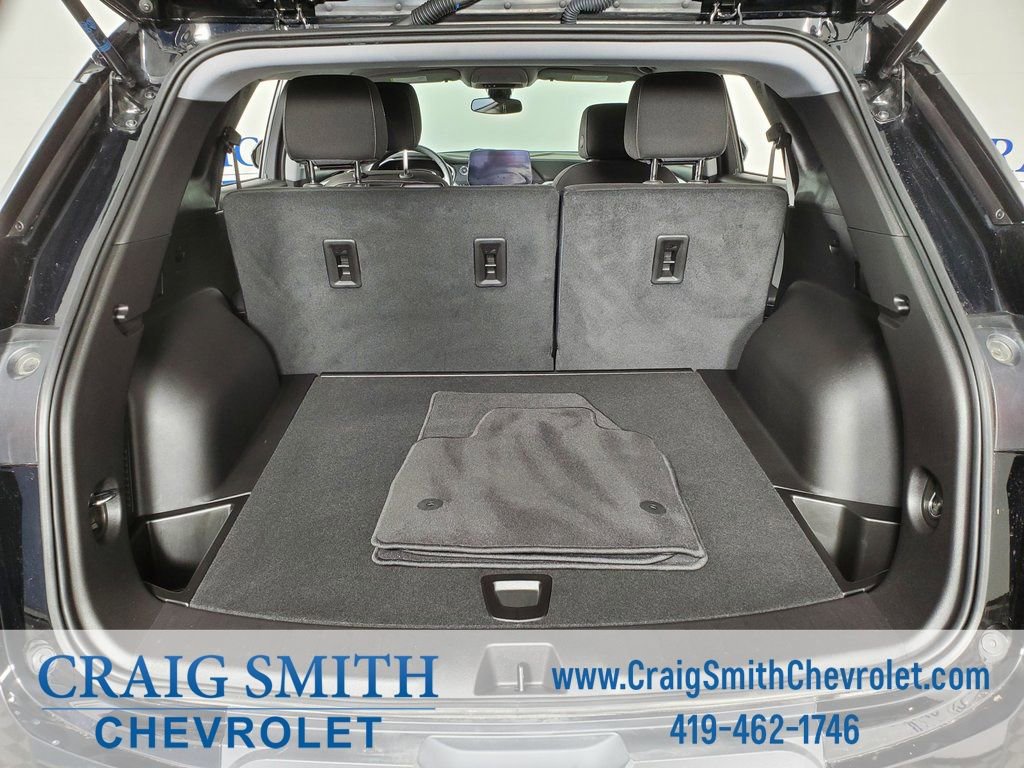 Used 2025 Chevrolet Blazer LT image 17