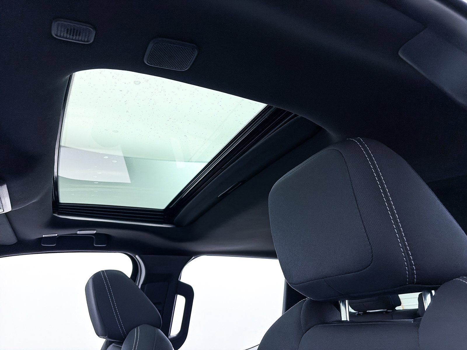 Used 2024 Toyota Tacoma TRD Off-Road w/ TRD Off Road Upgrade Package image 6