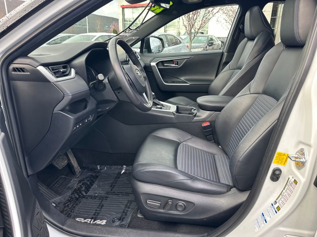 Certified 2020 Toyota RAV4 XSE image 12