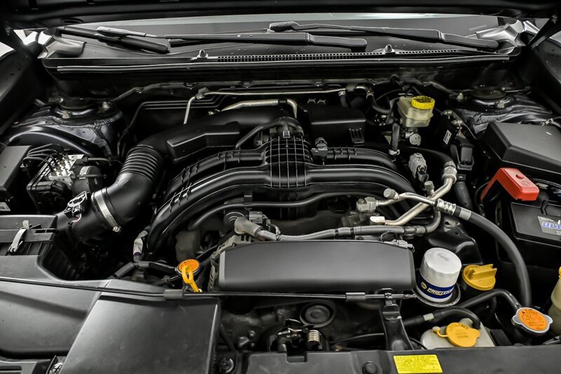 Used 2017 Subaru Impreza 2.0i AWD/4WD image 12