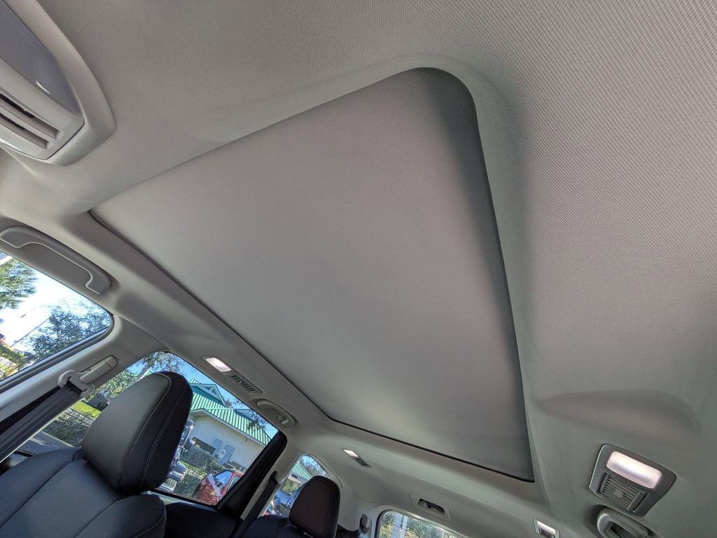 New 2026 Subaru Ascent Limited image 18