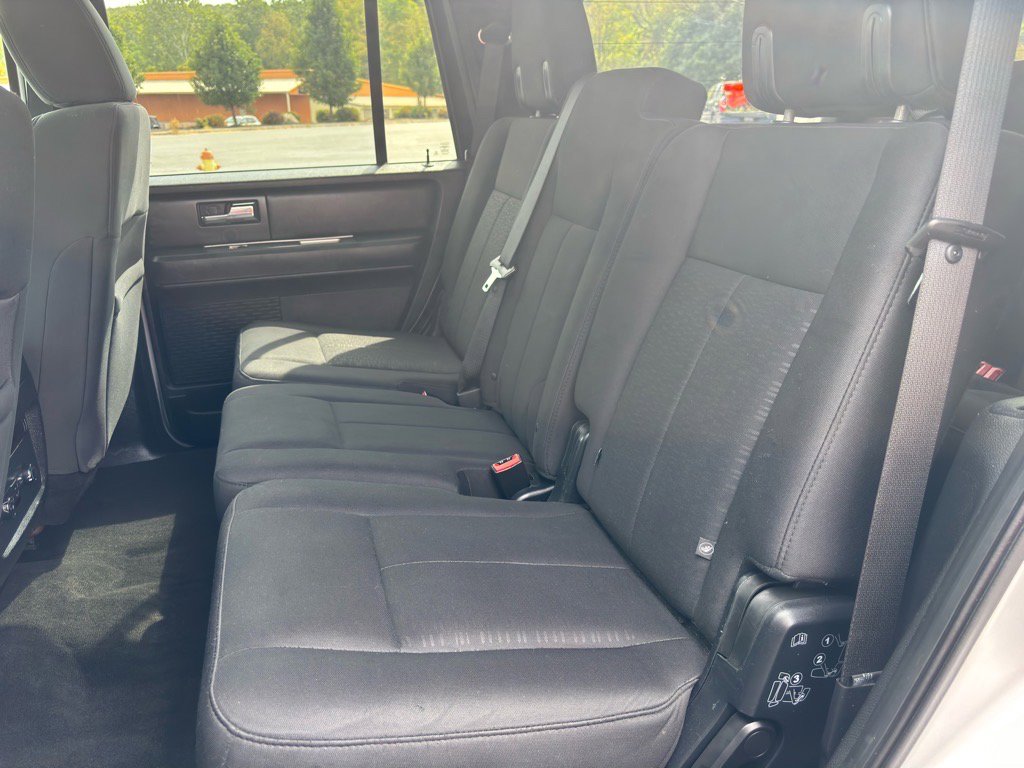 Used 2017 Ford Expedition XL w/ Equipment Group 101A AWD/4WD image 19
