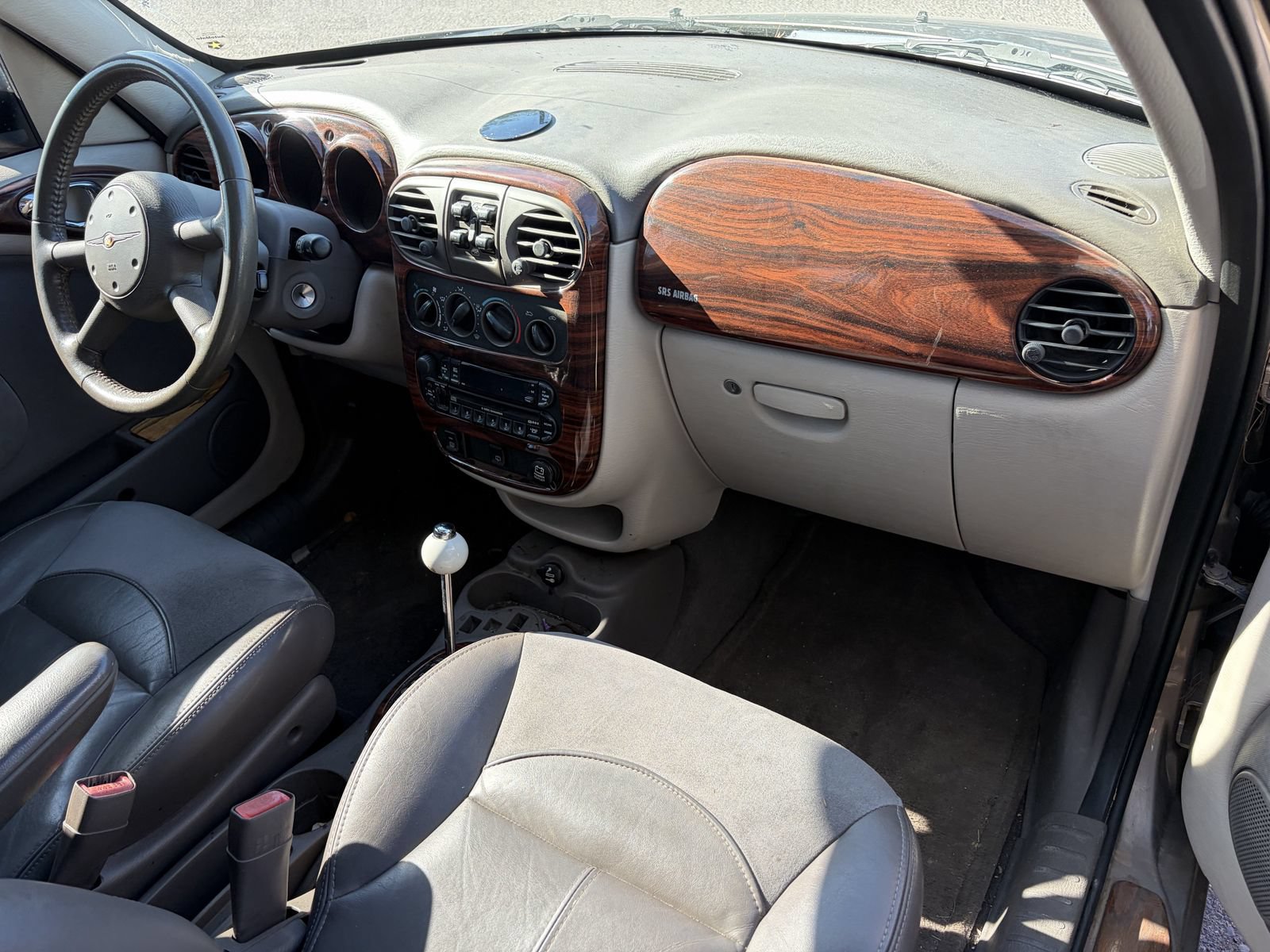 Used 2004 Chrysler PT Cruiser Limited FWD image 9
