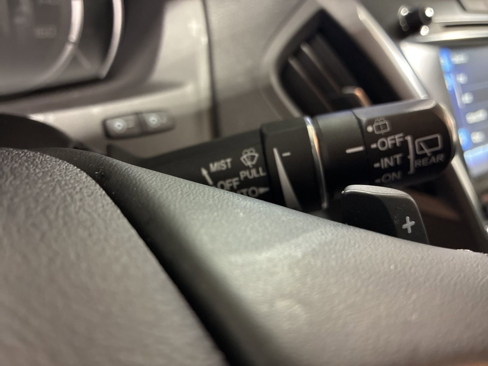 Used 2019 Acura MDX SH-AWD w/ Technology Package image 13