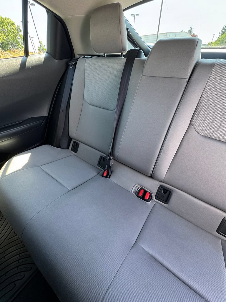 Used 2025 Toyota Prius LE AWD/4WD image 23