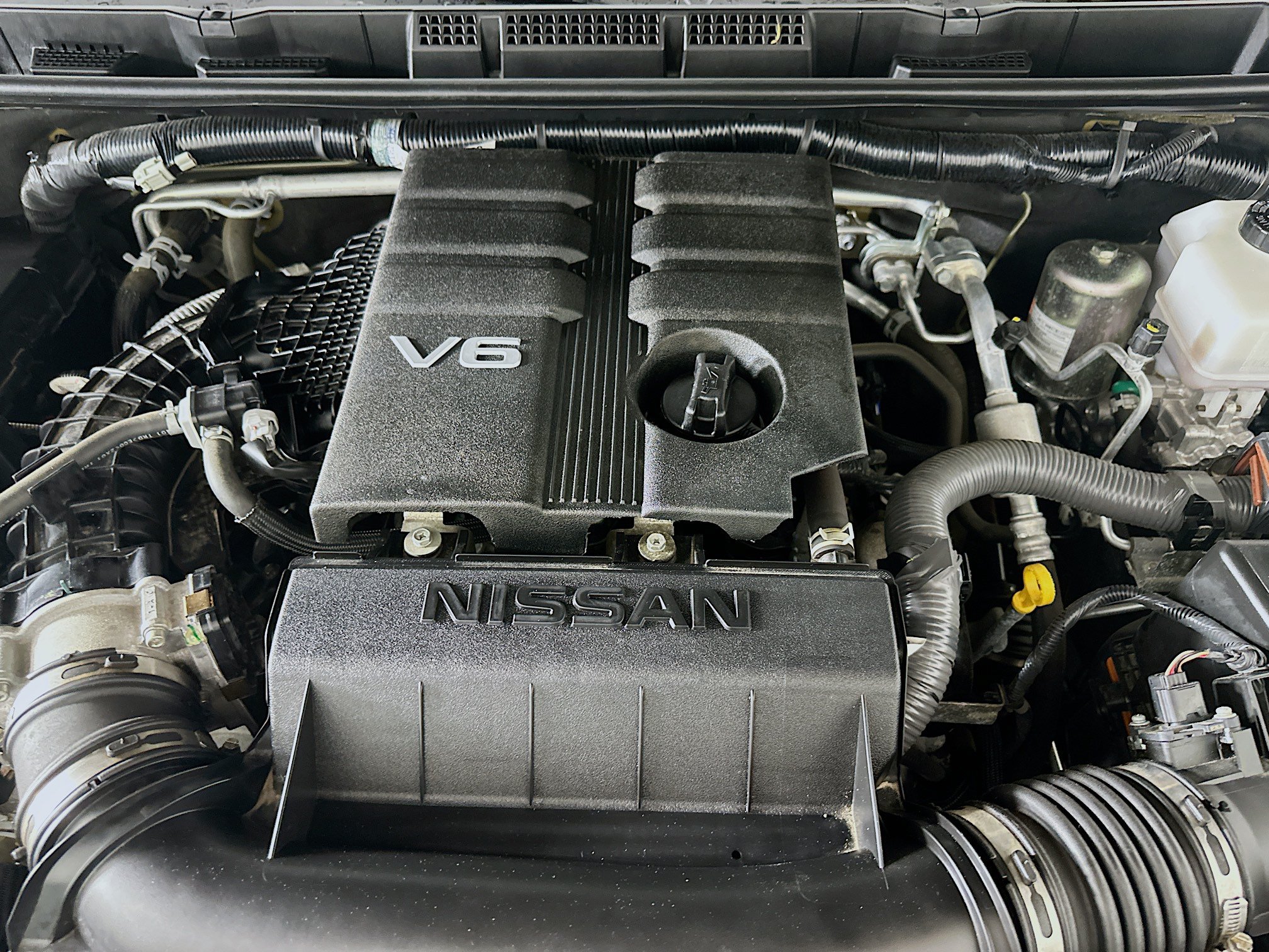 Used 2023 Nissan Frontier PRO-4X w/ Technology Package AWD/4WD image 32