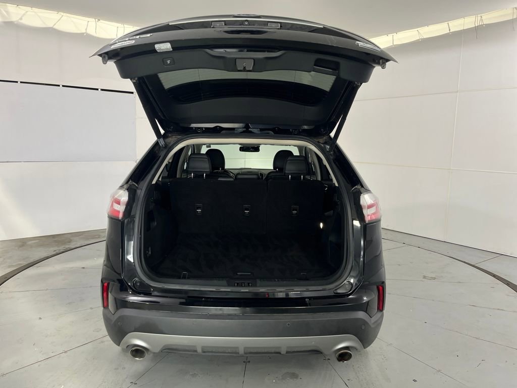Used 2019 Ford Edge SEL w/ Equipment Group 201A image 12
