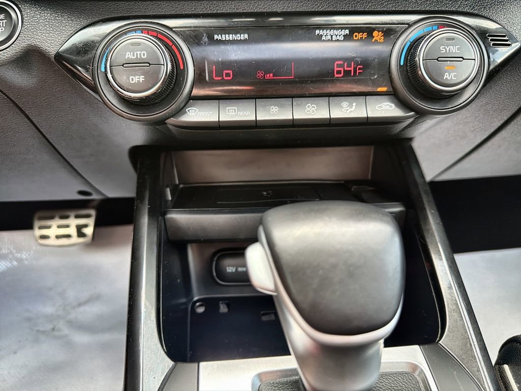 Used 2022 Kia Forte GT-Line w/ GT-Line Premium Package FWD image 26