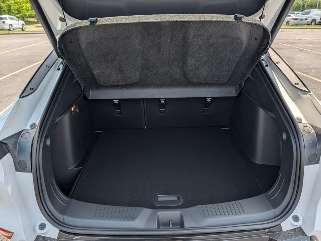 New 2026 Buick Envista Sport Touring w/ Convenience I Package FWD image 16