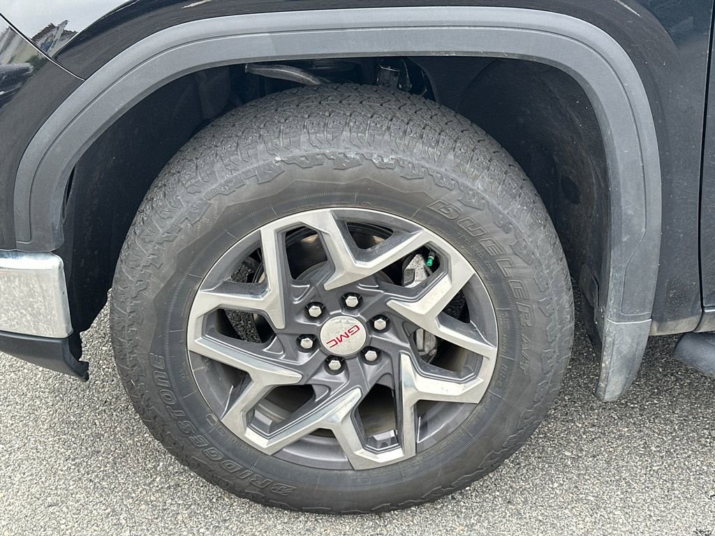 Certified 2025 GMC Sierra 1500 SLE image 11