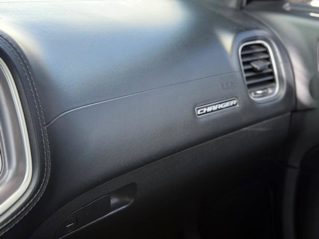 Used 2019 Dodge Charger Scat Pack w/ Plus Group image 18