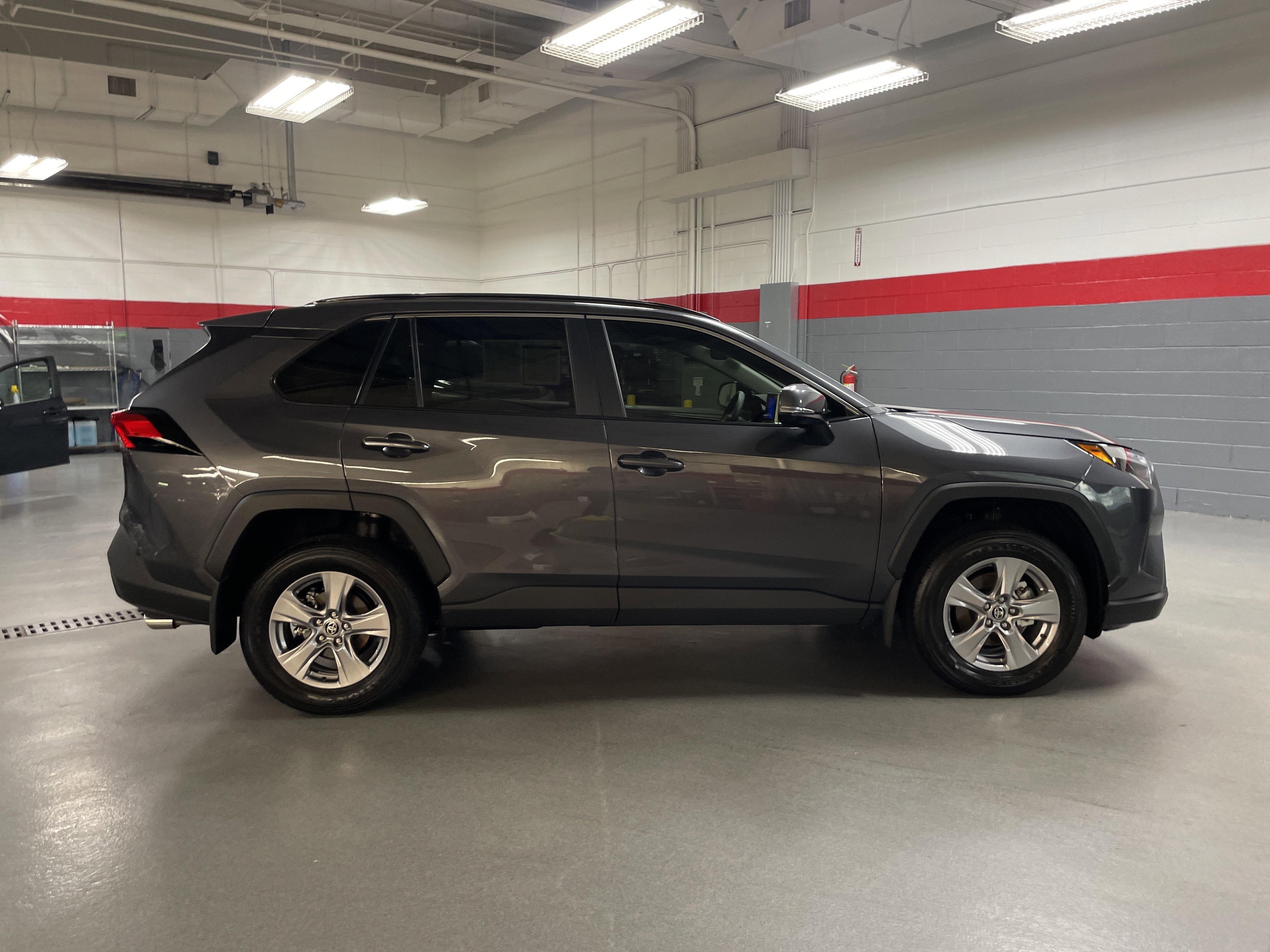 Certified 2025 Toyota RAV4 XLE w/ Convenience Package FWD image 11