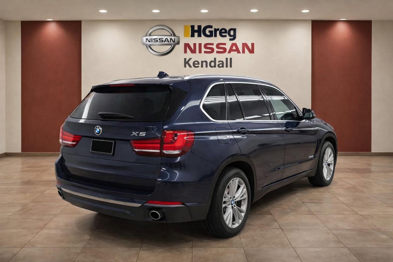 Used 2017 BMW X5 xDrive35i AWD/4WD image 2
