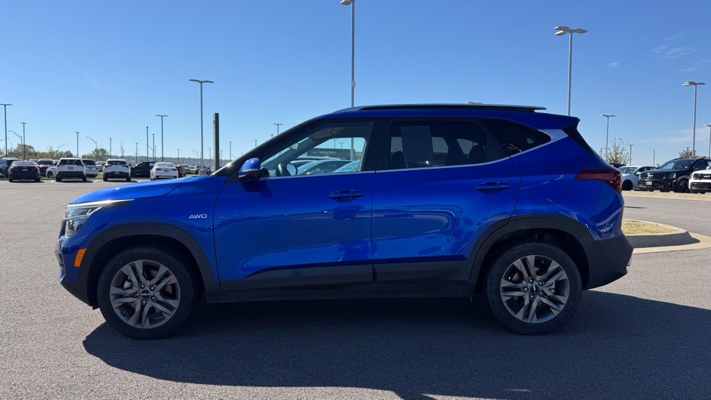 Used 2023 Kia Seltos S AWD/4WD image 6
