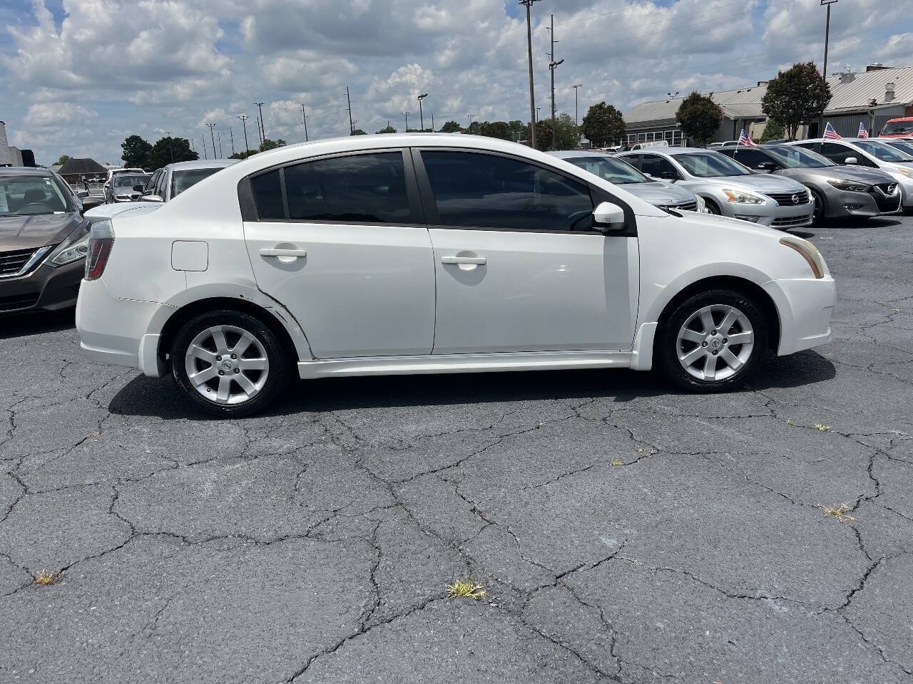 Used 2012 Nissan Sentra 2.0 SR FWD image 5