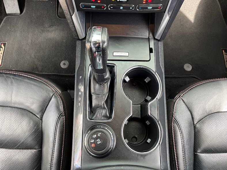 Used 2019 Ford Explorer Sport image 18