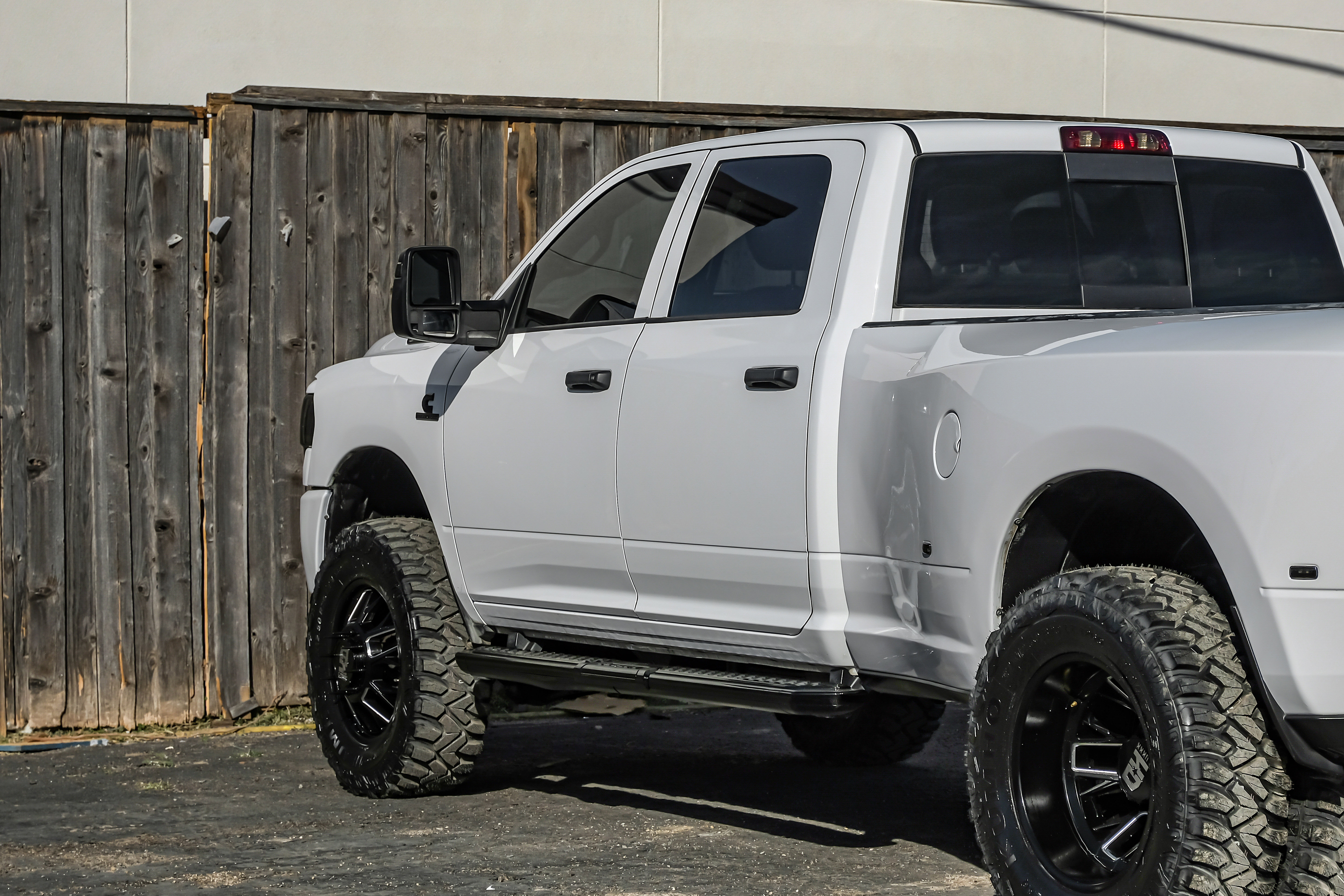 Used 2024 RAM 3500 Tradesman w/ Chrome Appearance Group image 11