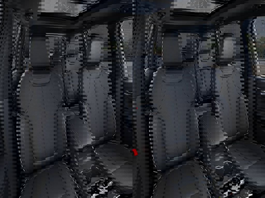 New 2025 Jeep Grand Cherokee Overland w/ Adv Protech Group III image 16