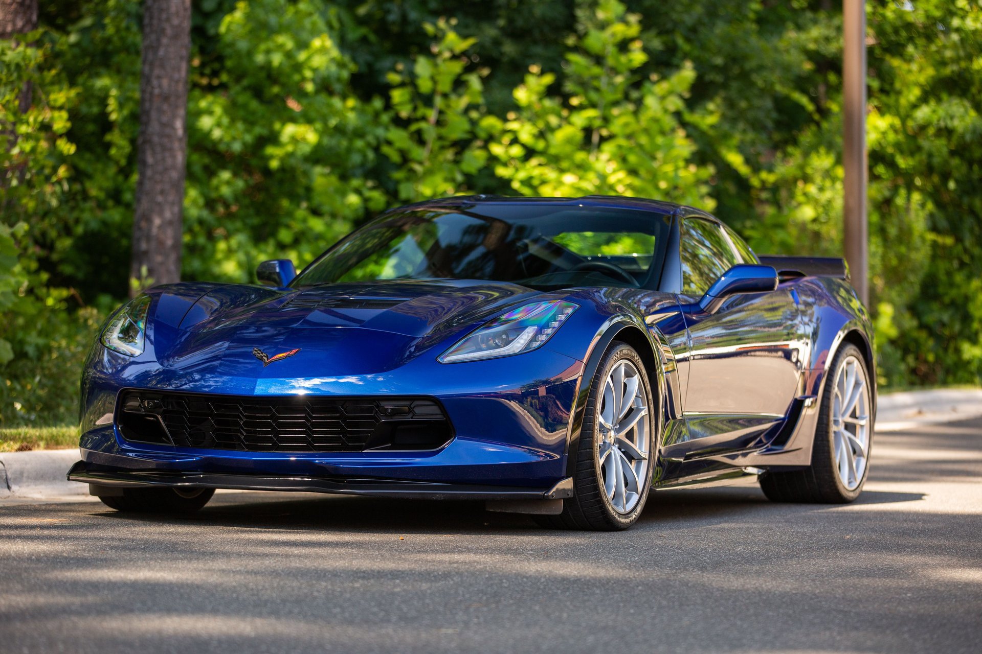 Used 2017 Chevrolet Corvette Grand Sport RWD image 1
