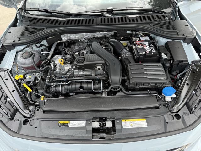 Used 2026 Volkswagen Jetta SE FWD image 27