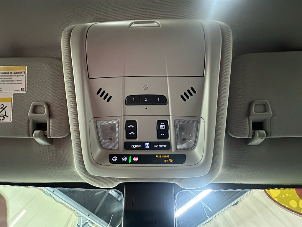Certified 2023 GMC Terrain SLT w/ Infotainment Package II AWD/4WD image 37