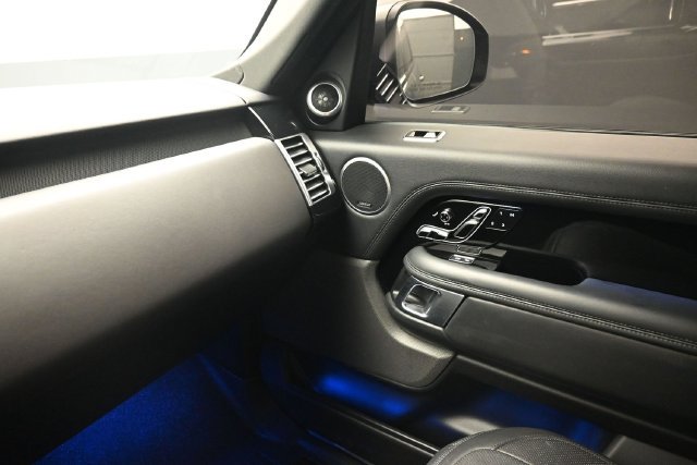 Used 2019 Land Rover Range Rover HSE AWD/4WD image 9