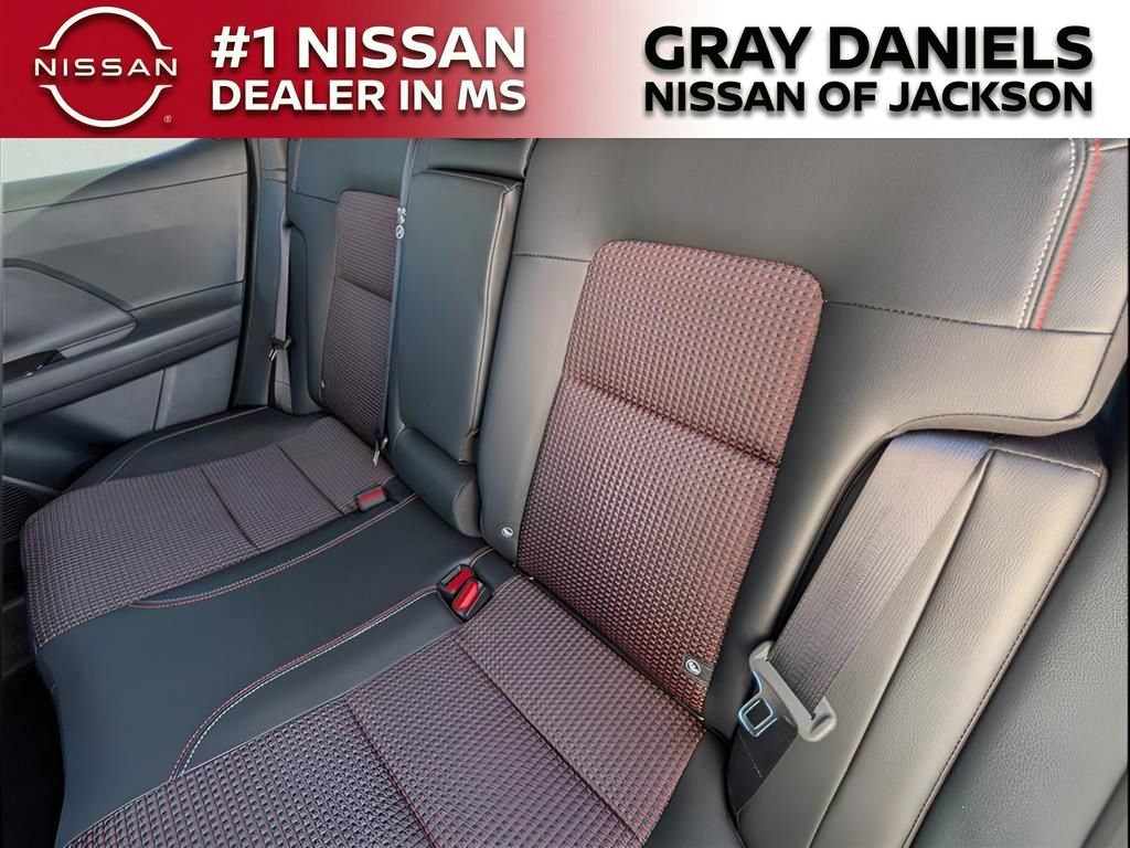 New 2026 Nissan Kicks SR w/ Cold Weather Package FWD image 23
