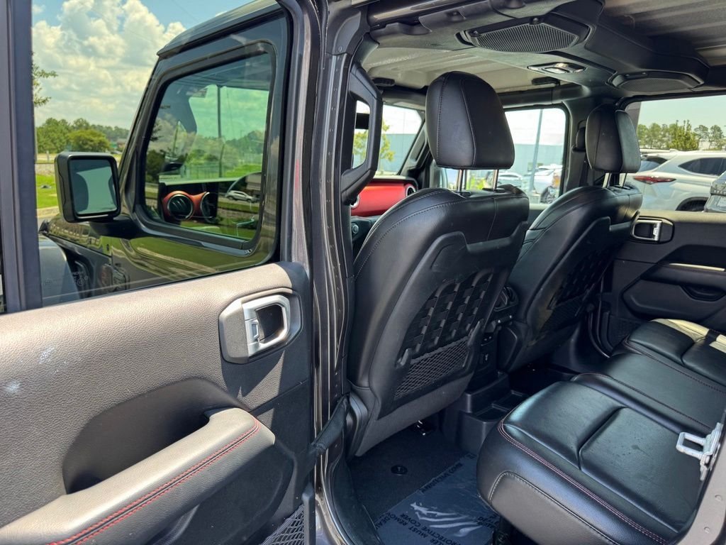 Used 2020 Jeep Wrangler Unlimited Rubicon AWD/4WD image 36