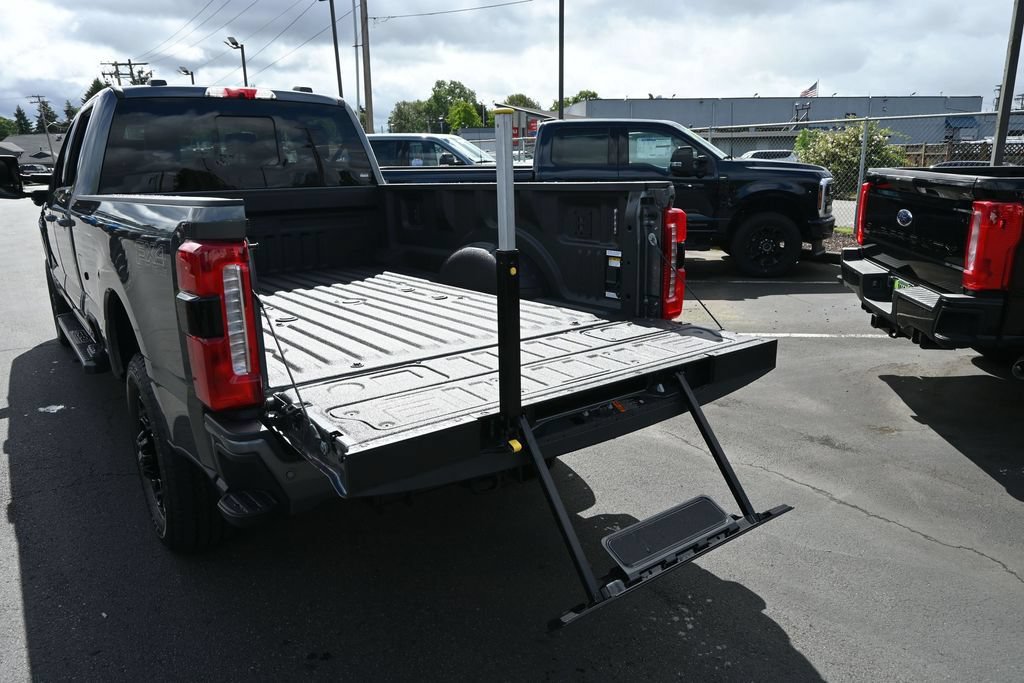 New 2026 Ford F350 Lariat w/ Black Appearance Package AWD/4WD image 20