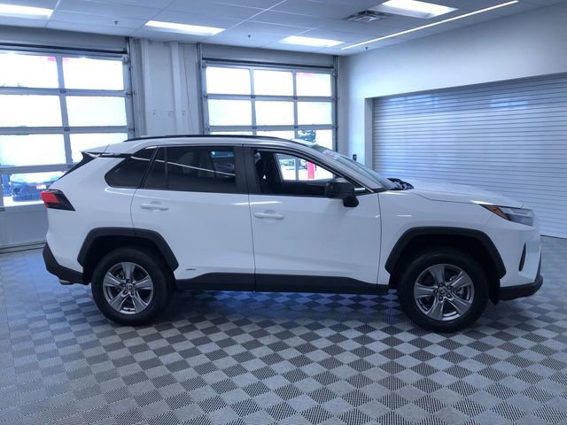Certified 2025 Toyota RAV4 LE AWD/4WD image 35