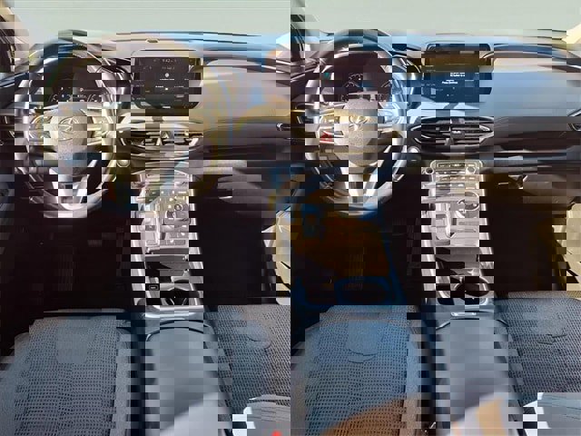 Used 2023 Hyundai Santa Fe SEL image 11