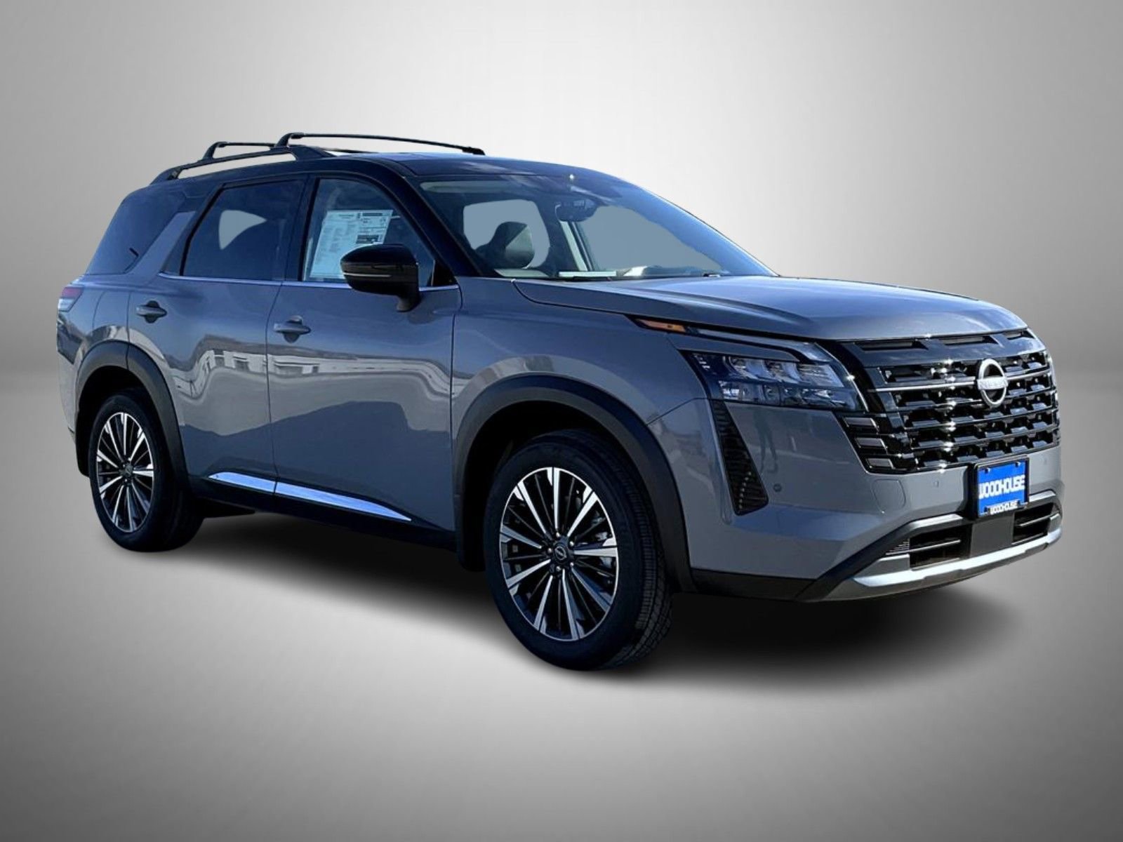 New 2026 Nissan Pathfinder Platinum image 3